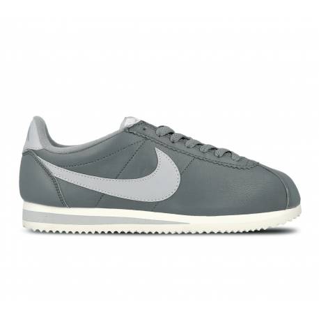 Basket NIKE CLASSIC CORTEZ LEATHER PREMIUM  - 833657-001