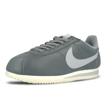 Basket NIKE CLASSIC CORTEZ LEATHER PREMIUM  - 833657-001